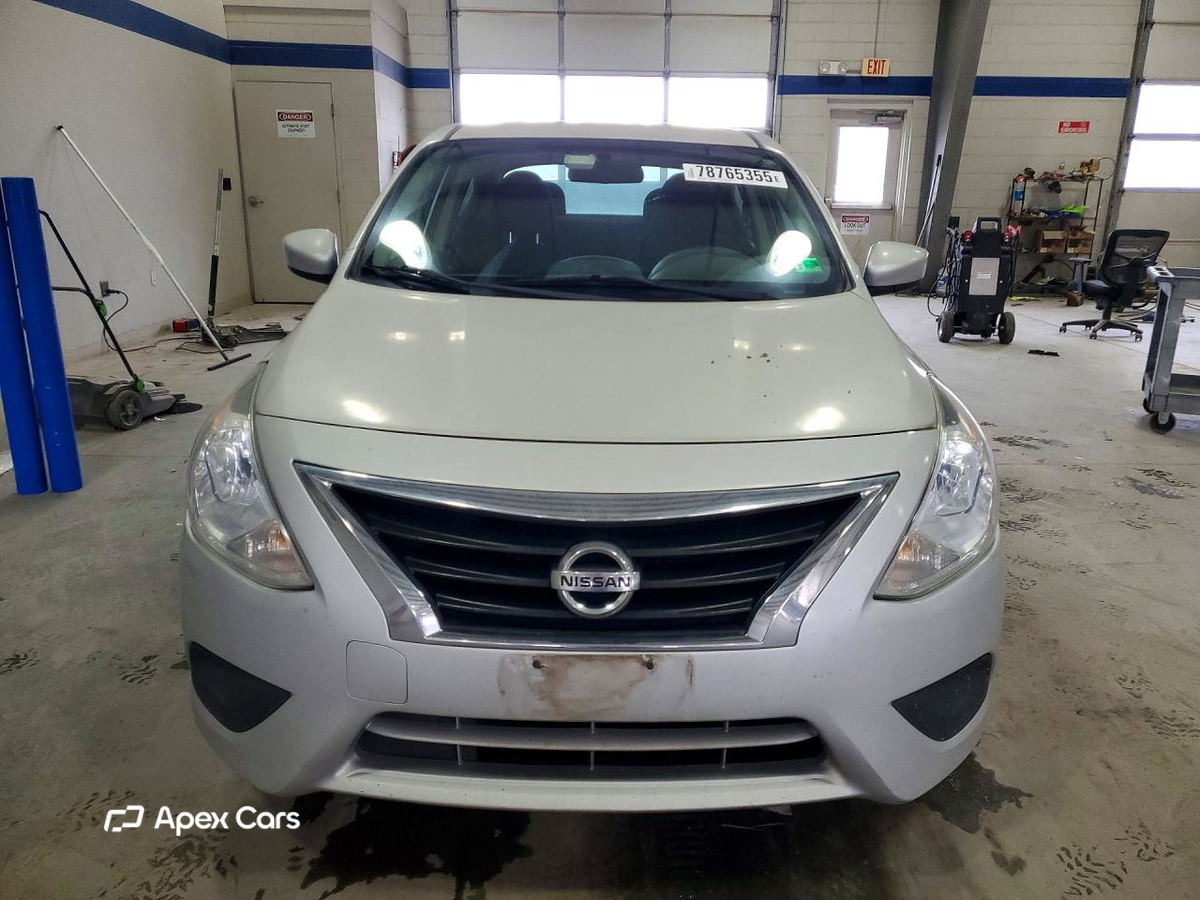 Nissan Versa 2017