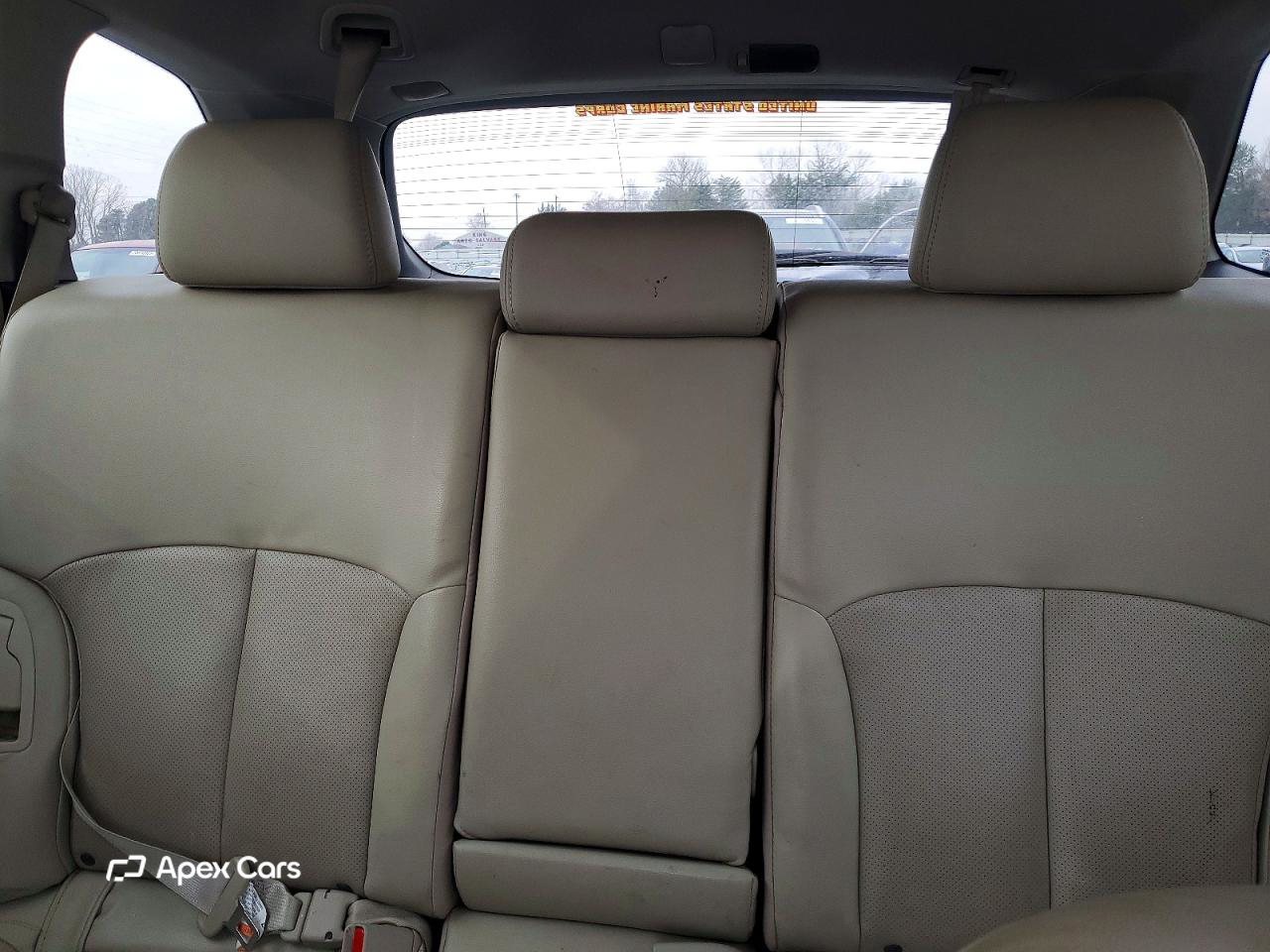 Subaru Outback 2014
