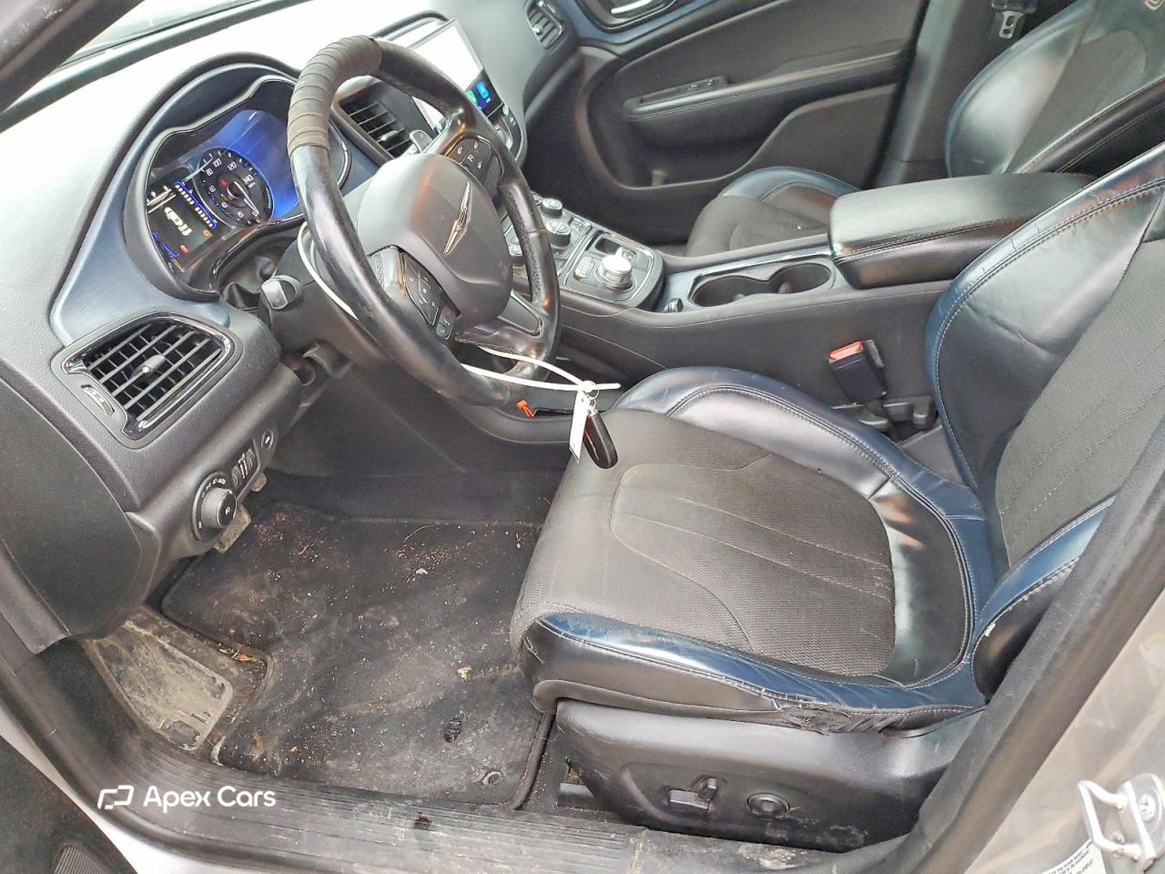 Chrysler 200 2015