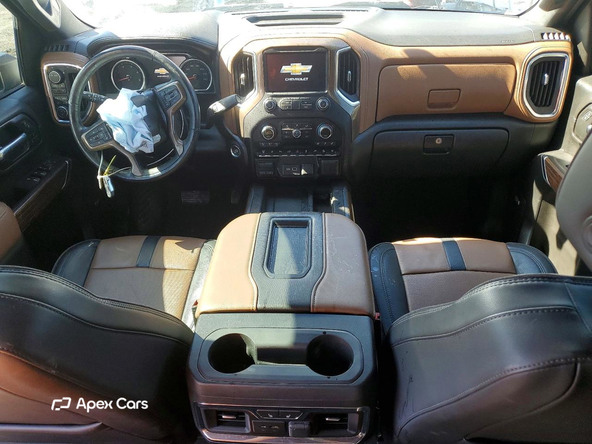 Chevrolet Silverado 2021