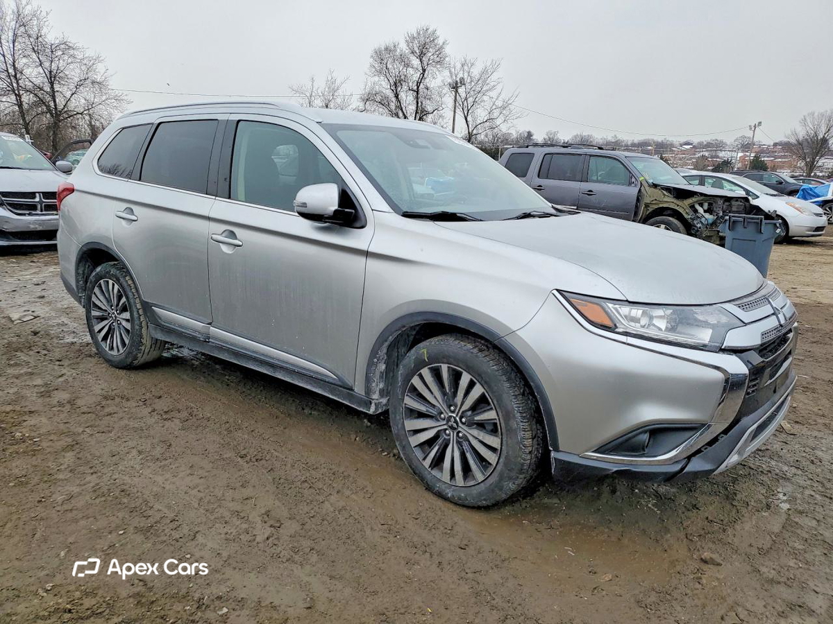Mitsubishi Outlander 2020