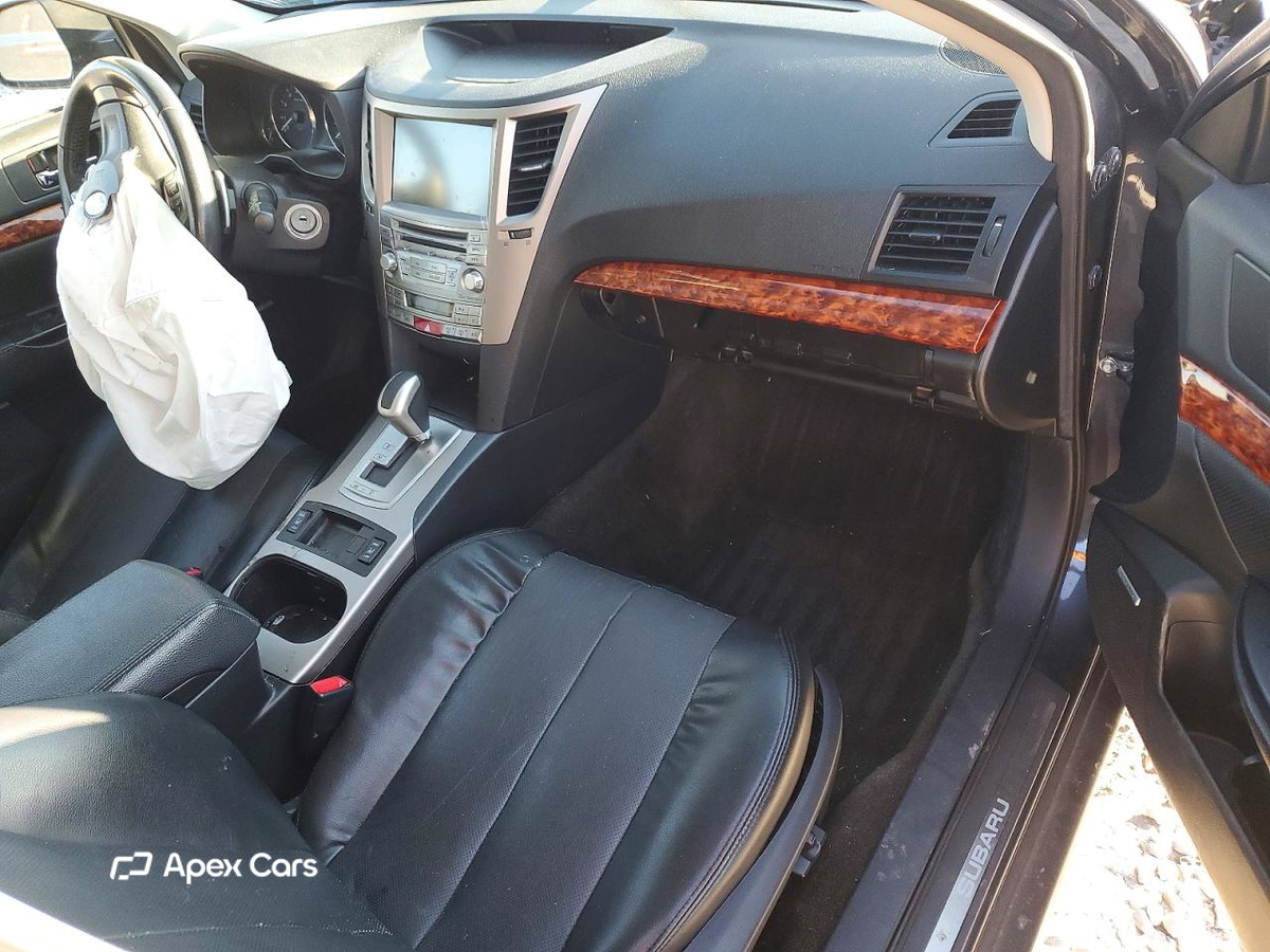 Subaru Outback 2012