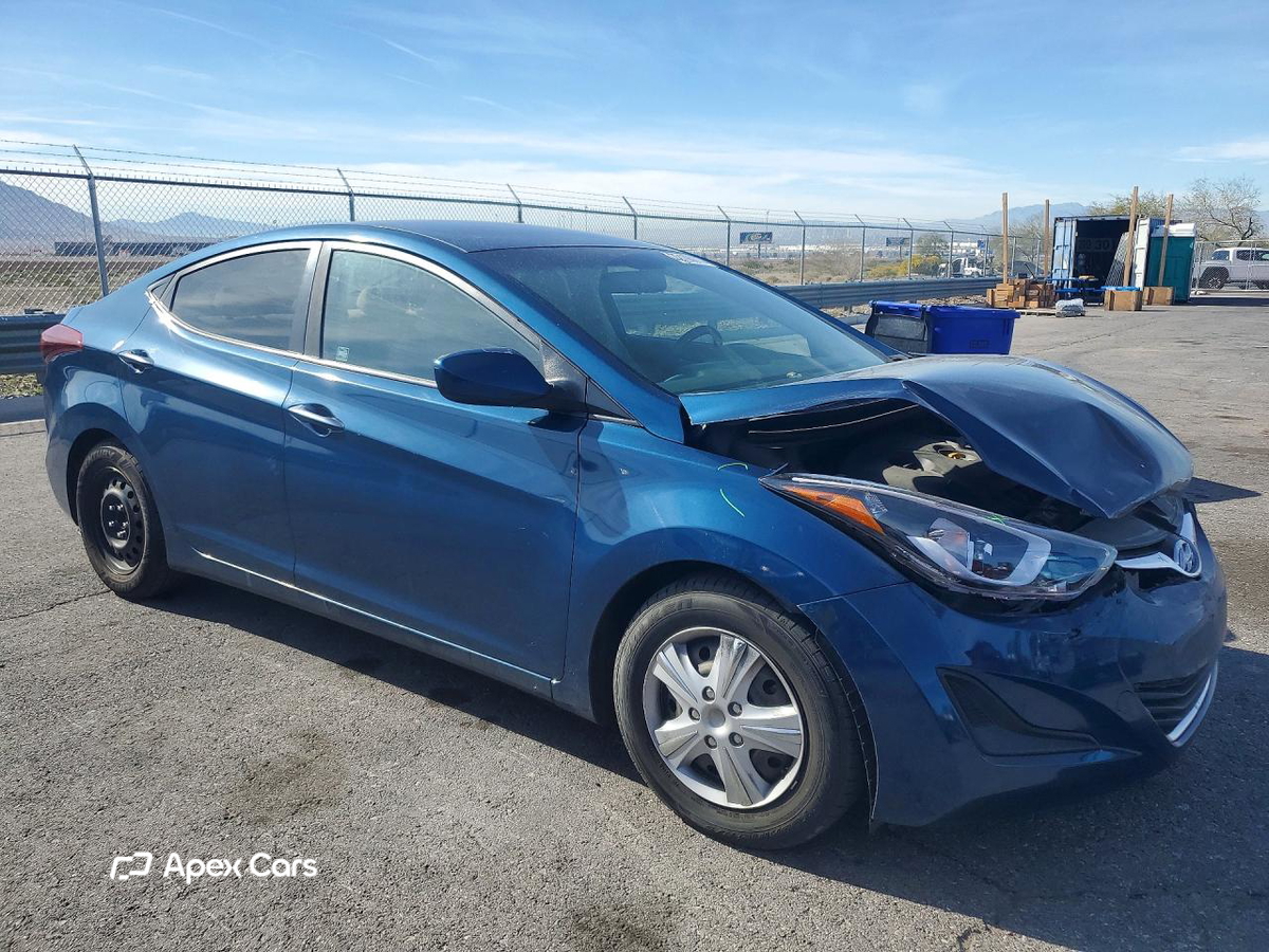Hyundai Elantra 2016