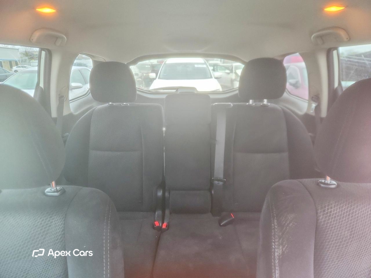 Nissan Pathfinder 2016