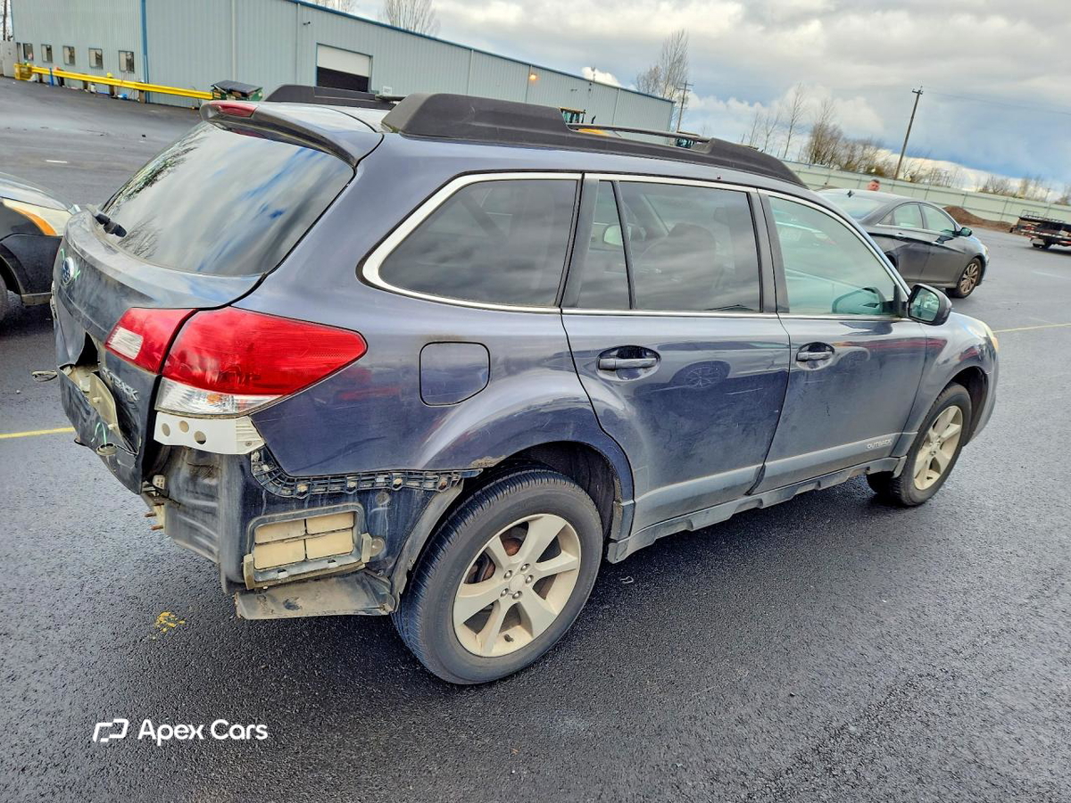 Subaru Outback 2013