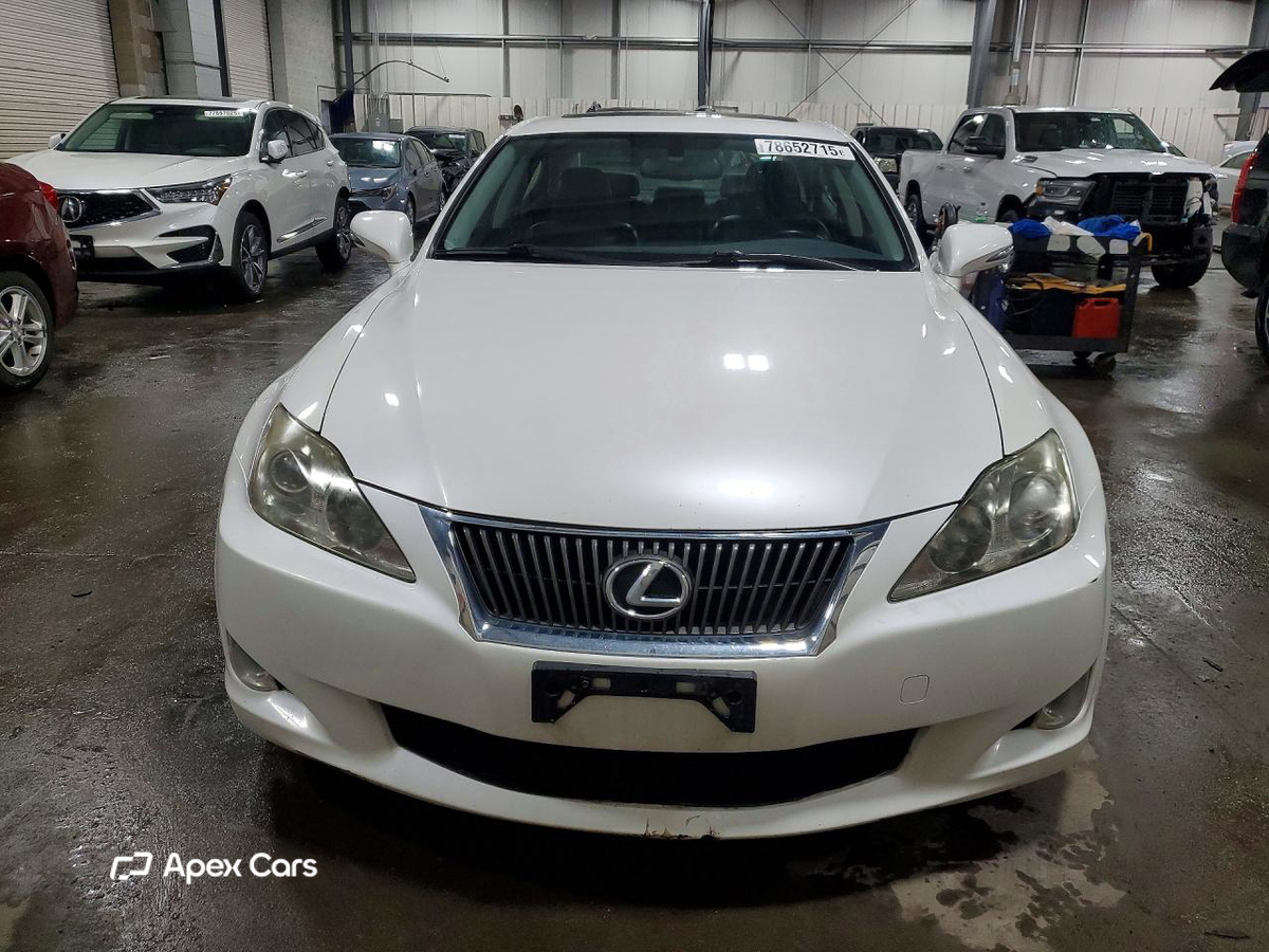 Lexus IS 2009