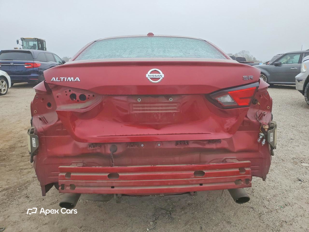 Nissan Altima 2020
