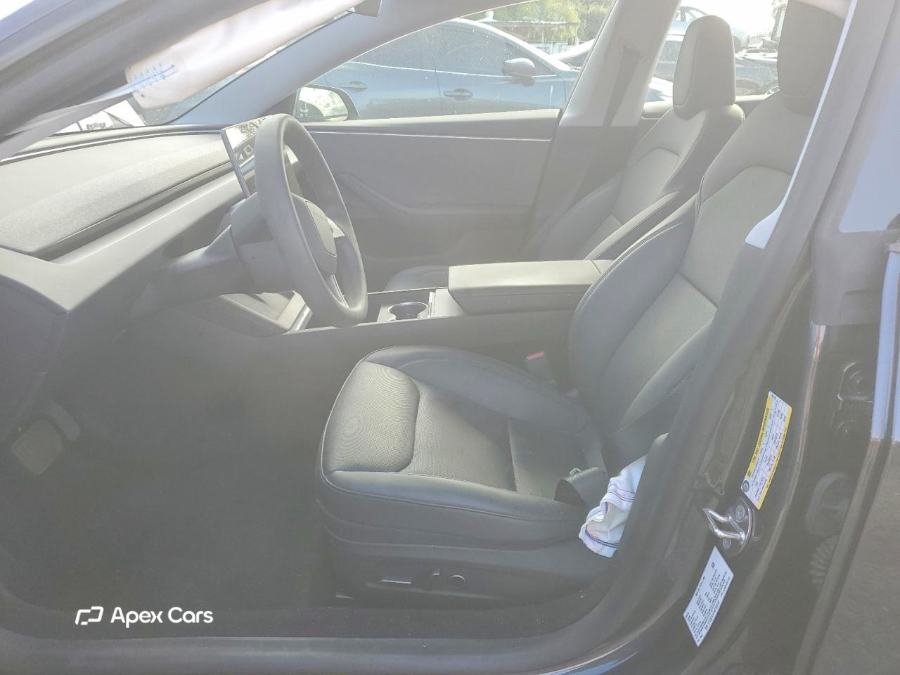 Tesla Model 3 2024