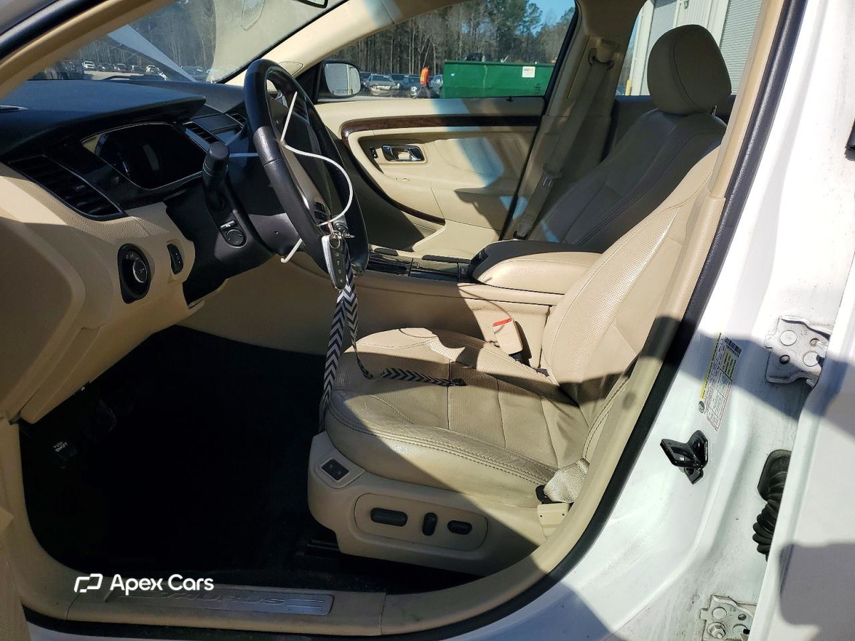 Ford Taurus 2013