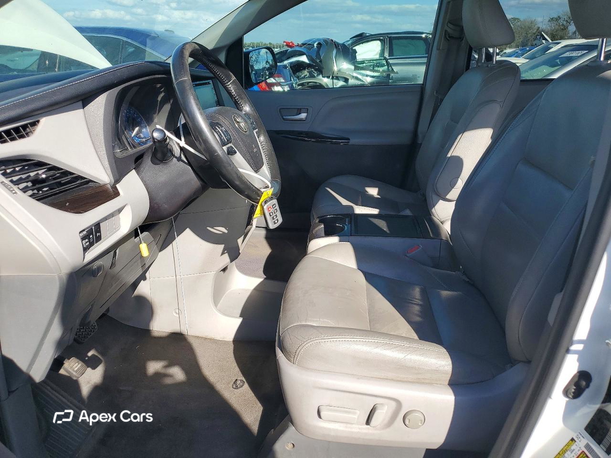 Toyota Sienna 2018