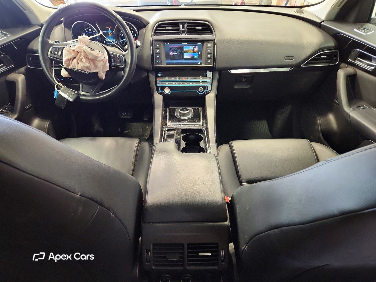 Jaguar F-Pace 2018