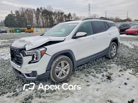 GMC Terrain 2024 - Image 1 of 13