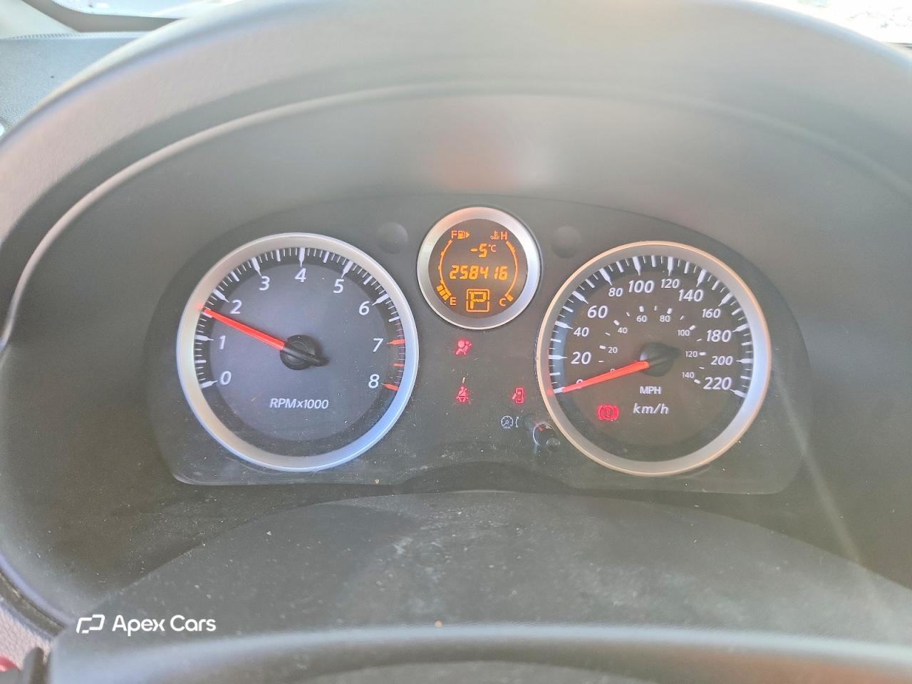 Nissan Sentra 2012