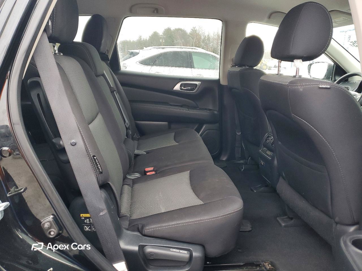 Nissan Pathfinder 2020