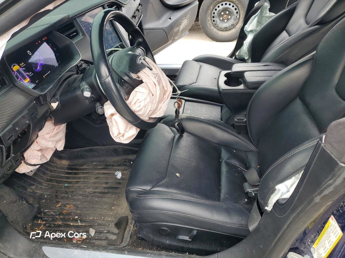 Tesla Model S 2018