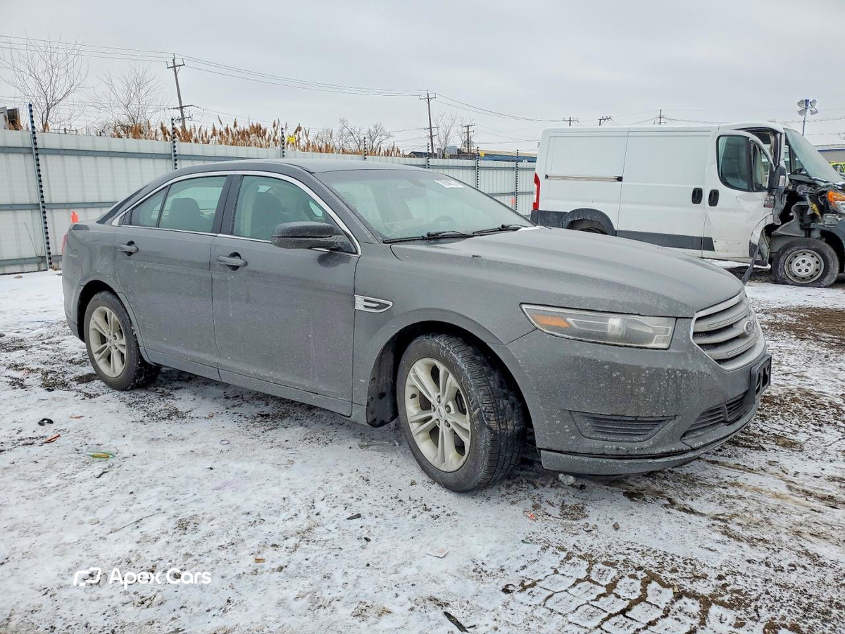 Ford Taurus 2015