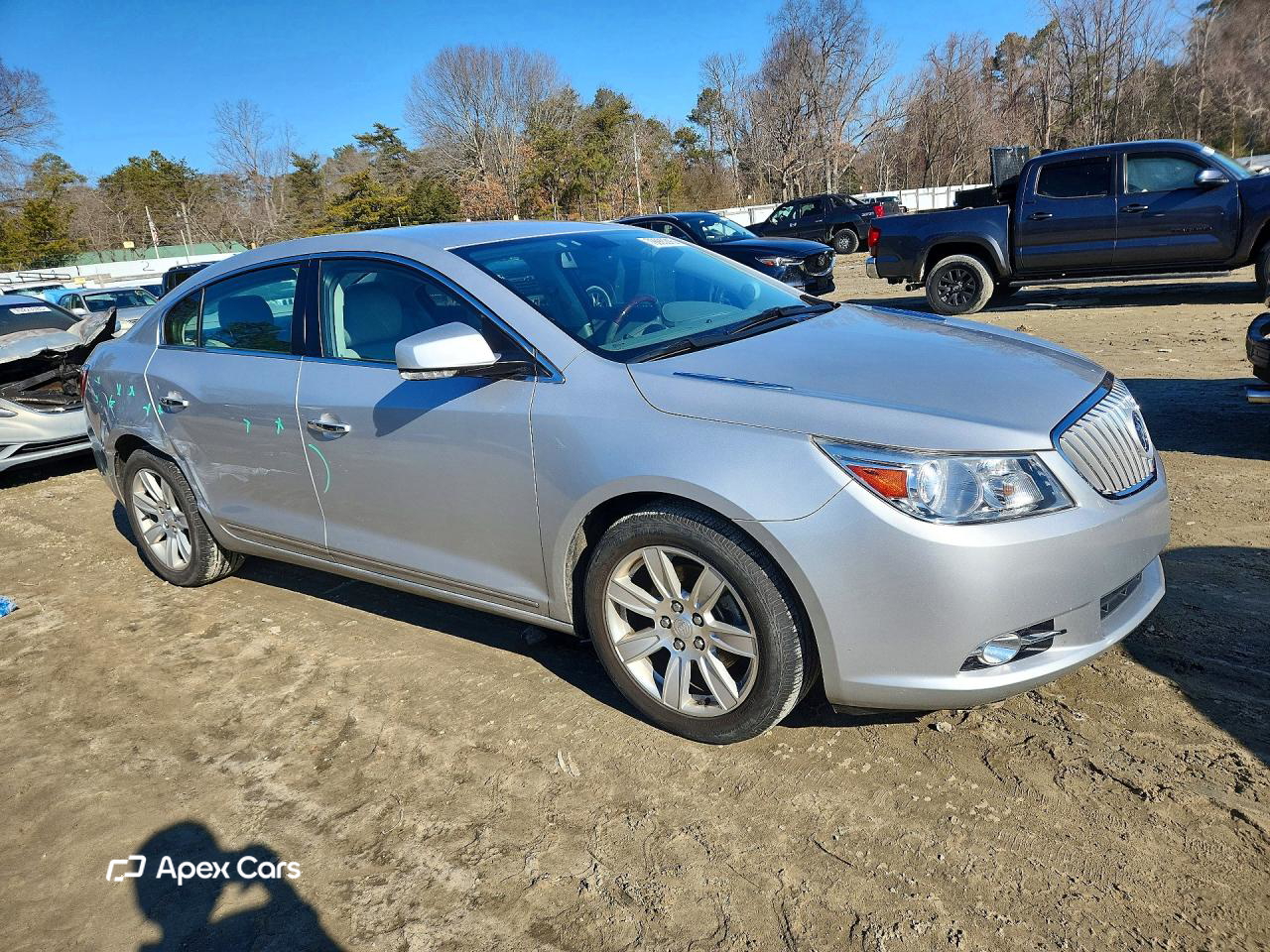 Buick LaCrosse 2011