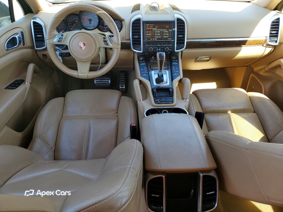 Porsche Cayenne 2014
