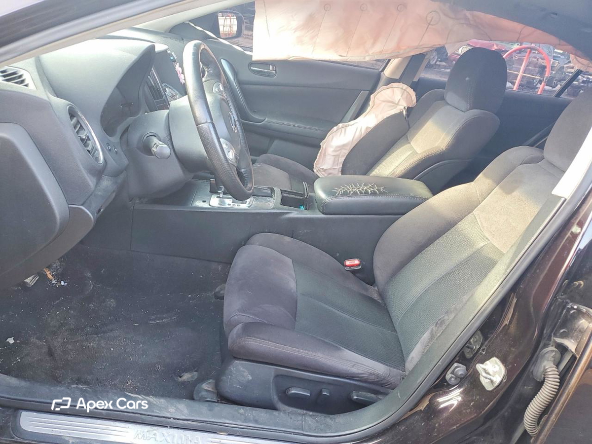 Nissan Maxima 2012