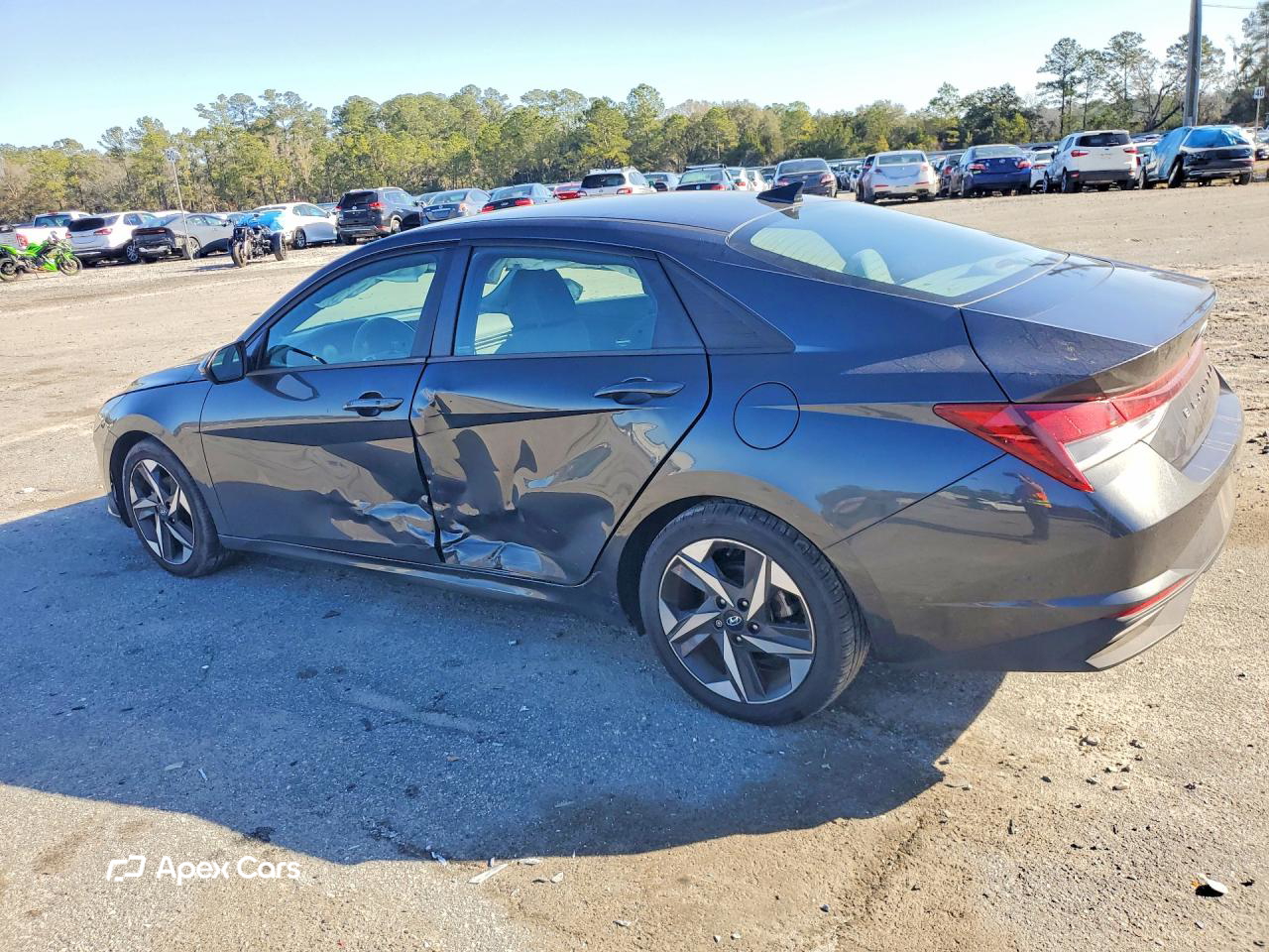 Hyundai Elantra 2023