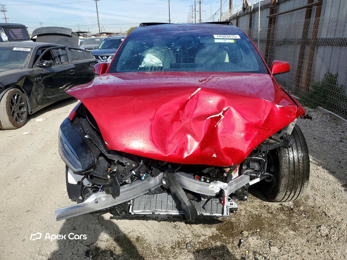 Tesla Model X 2025