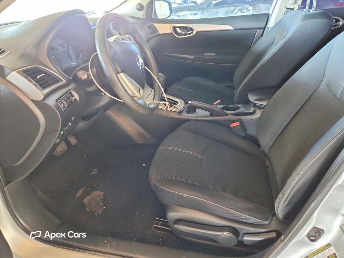 Nissan Sentra 2015