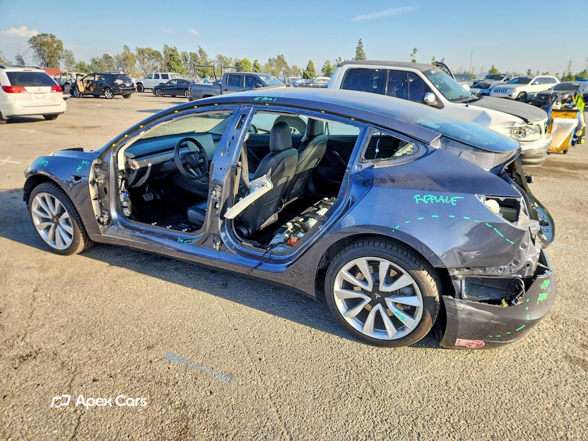 Tesla Model 3 2020