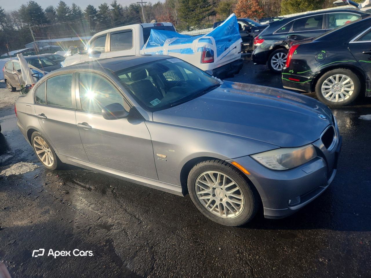 BMW Series 3 2011