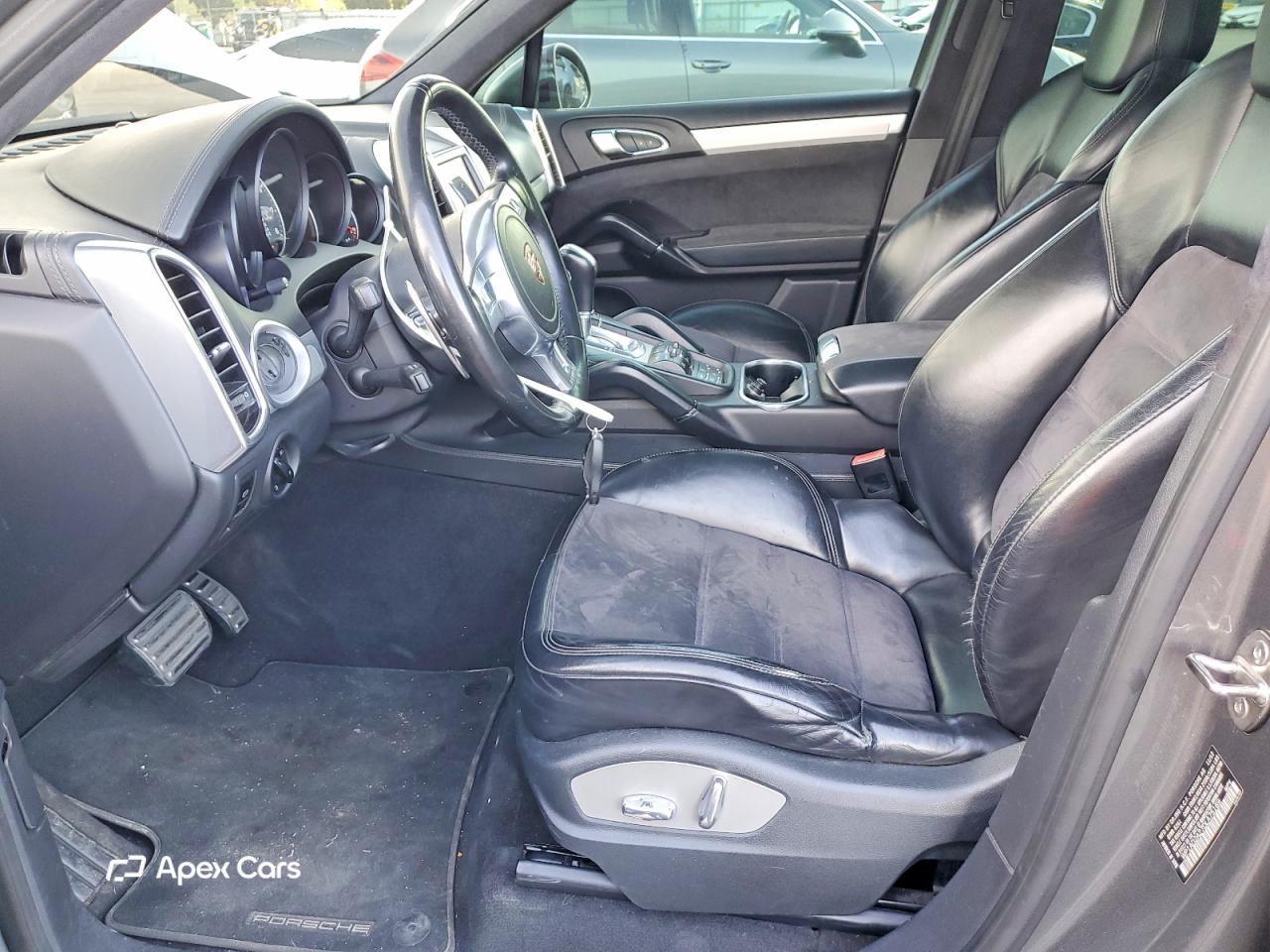 Porsche Cayenne 2013