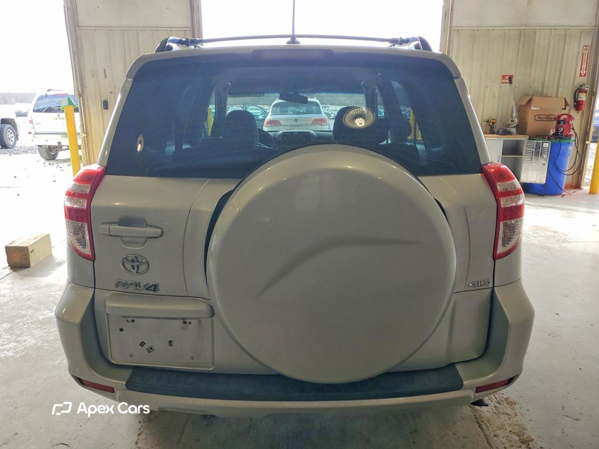 Toyota RAV 4 2011