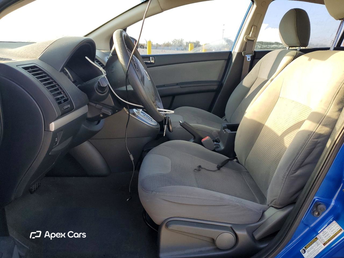 Nissan Sentra 2011