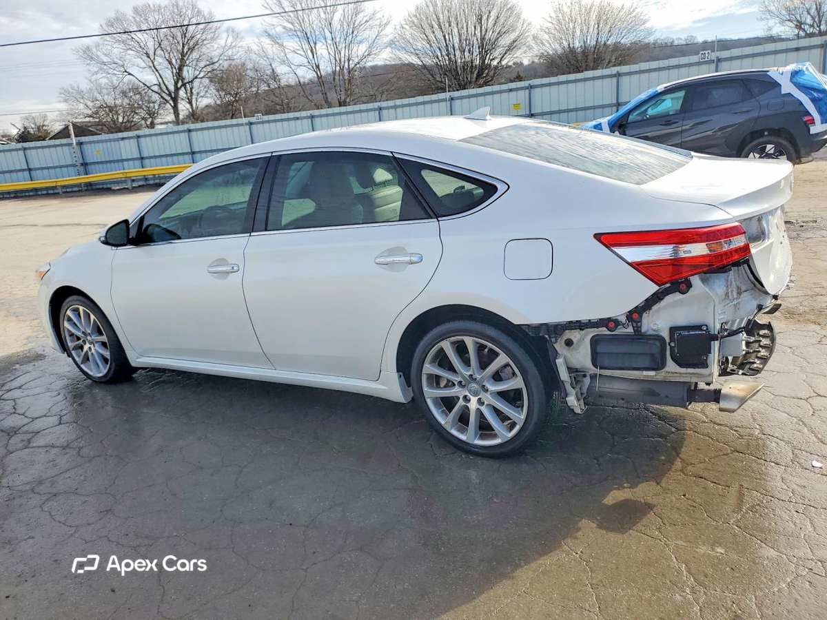 Toyota Avalon 2015