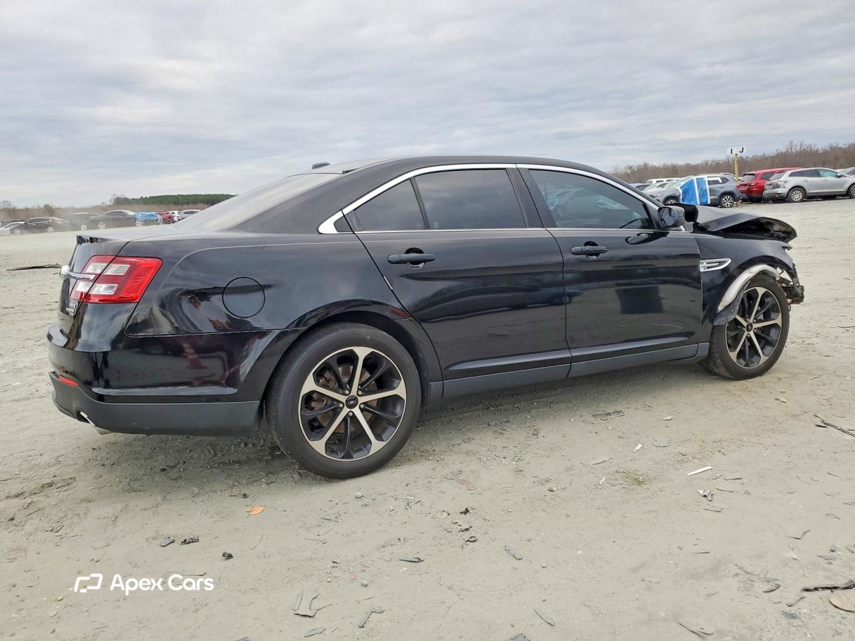 Ford Taurus 2016