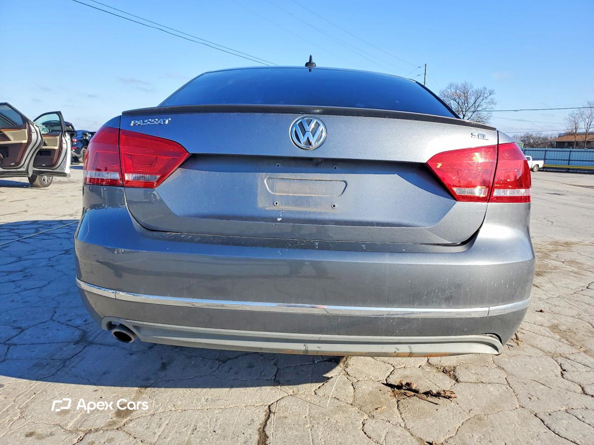 Volkswagen Passat 2013