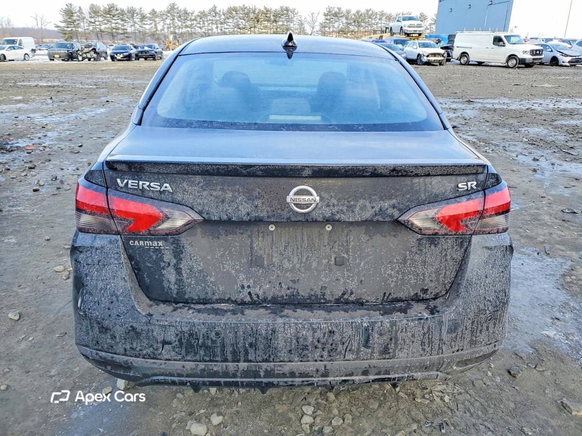 Nissan Versa 2020