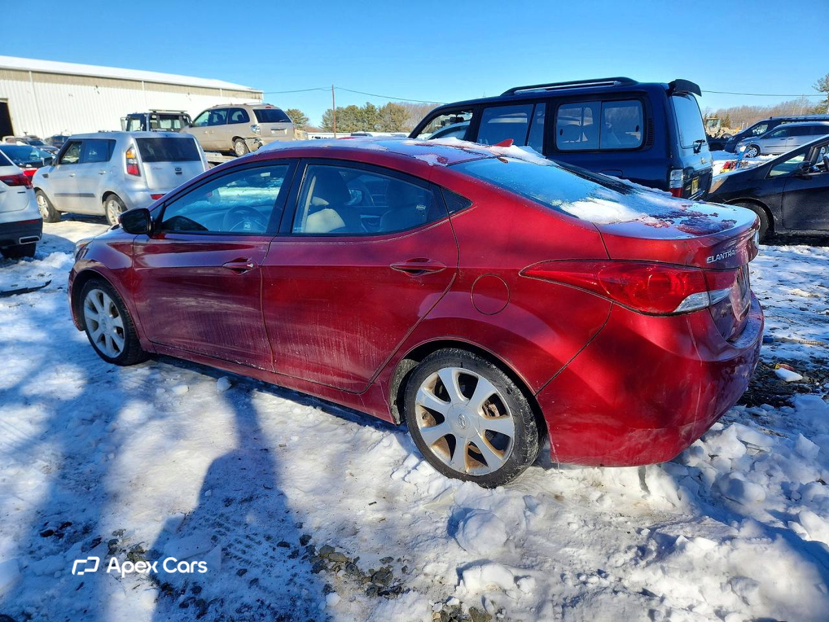 Hyundai Elantra 2012