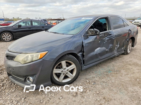 Toyota Camry 2012 - Image 1 of 13