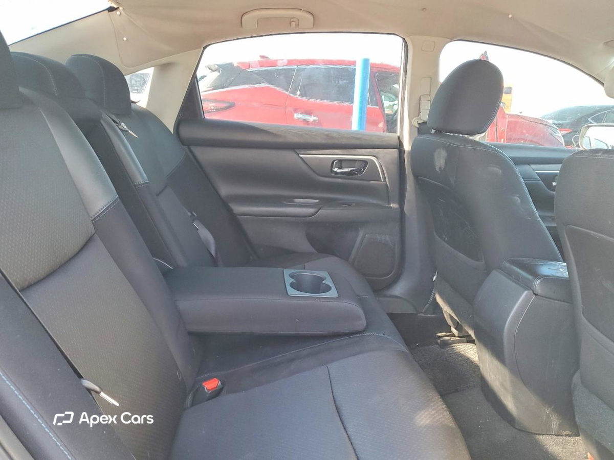 Nissan Altima 2016