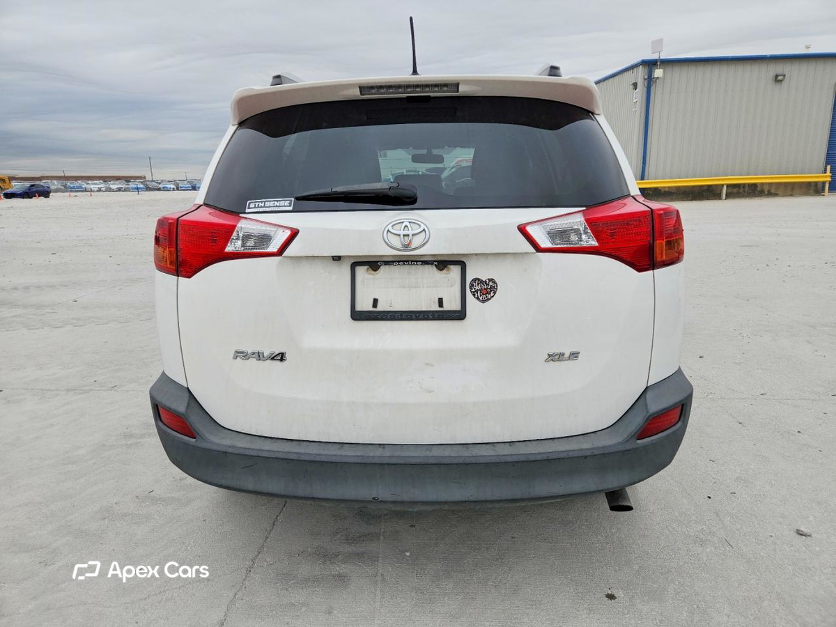 Toyota RAV 4 2015