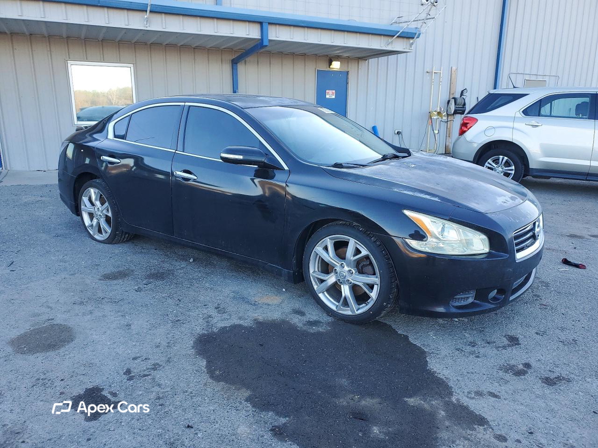 Nissan Maxima 2012