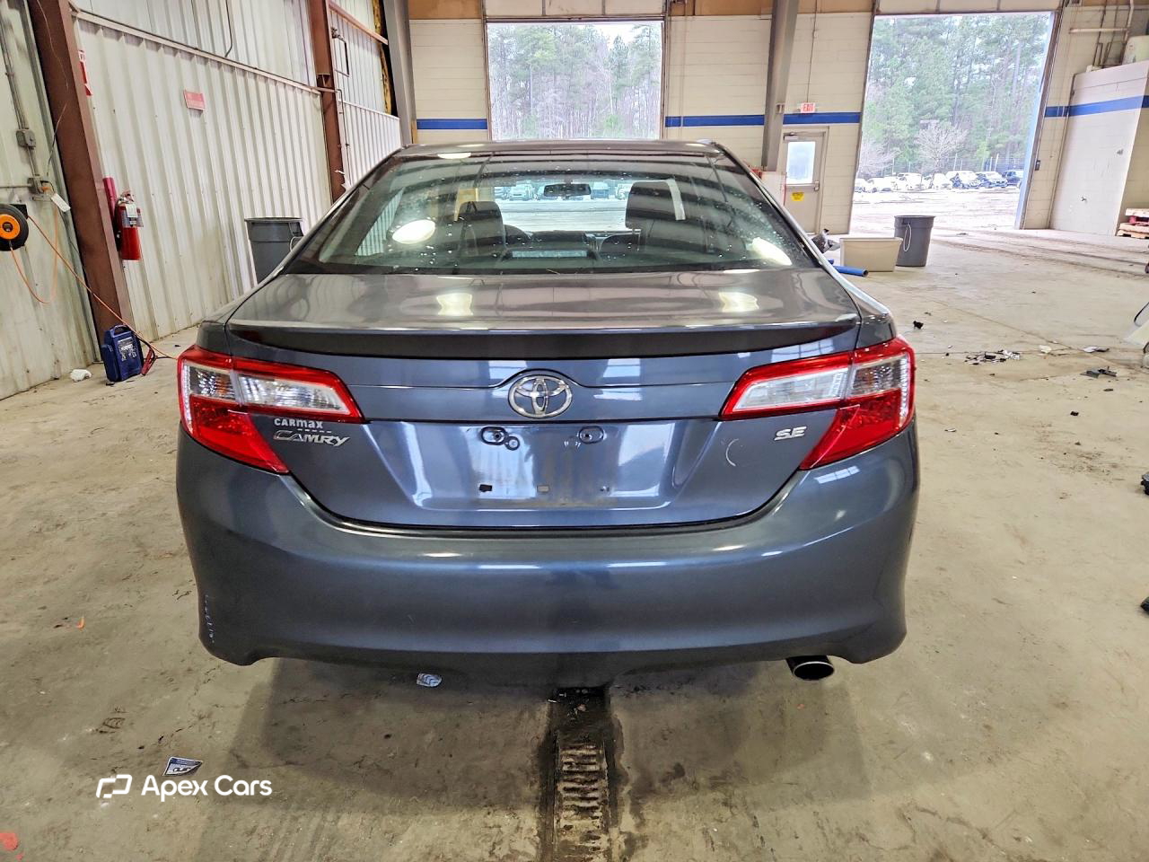 Toyota Camry 2012