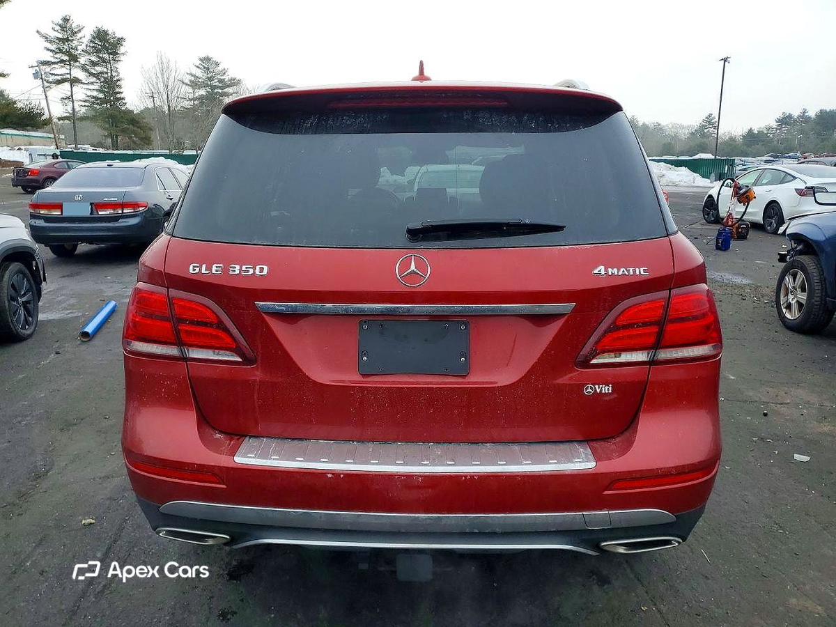 Mercedes-Benz GLE 2016