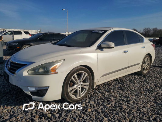 Nissan Altima 2014 - Image 1 of 5