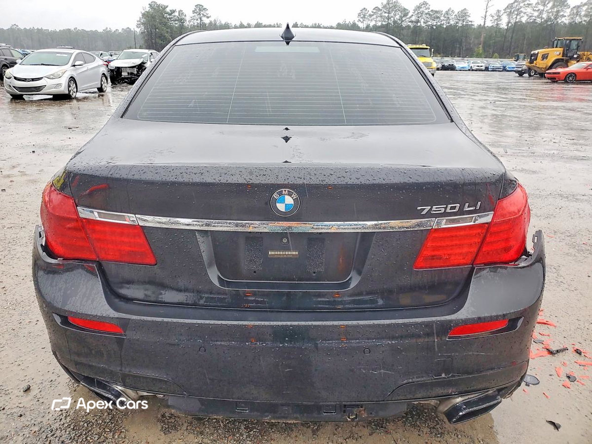 BMW Series 7 2011