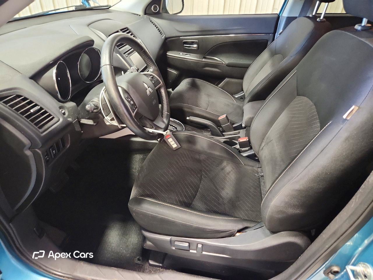 Mitsubishi Outlander 2014