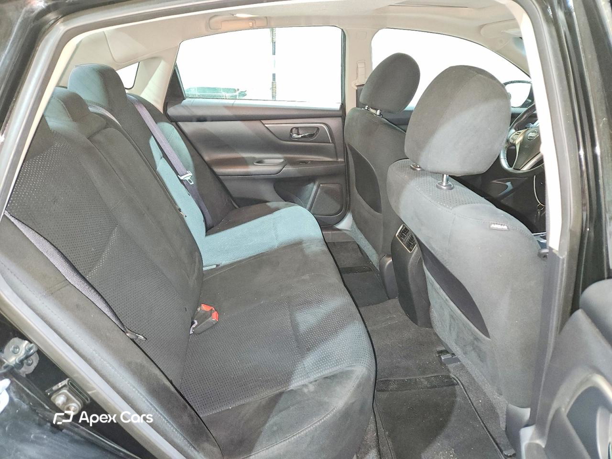 Nissan Altima 2015