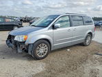 Chrysler Voyager 2015