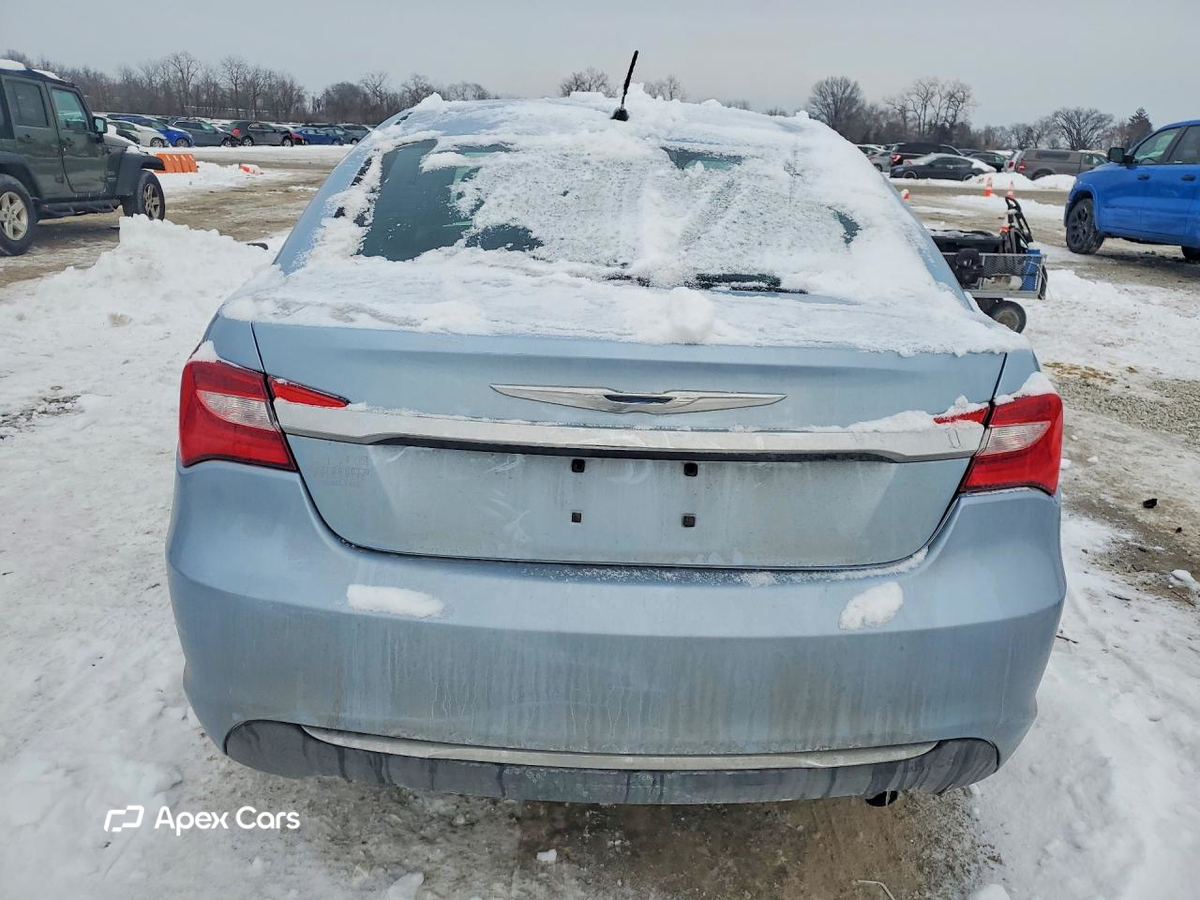 Chrysler 200 2013