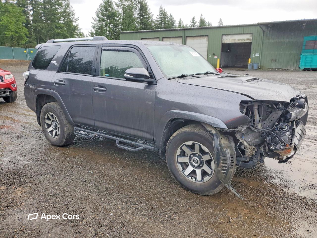 Toyota 4Runner 2018