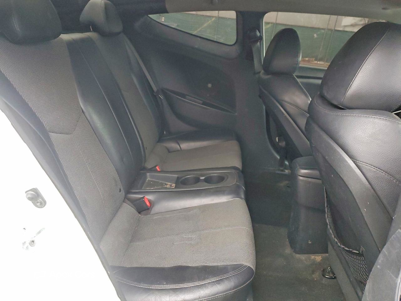 Hyundai Veloster 2013